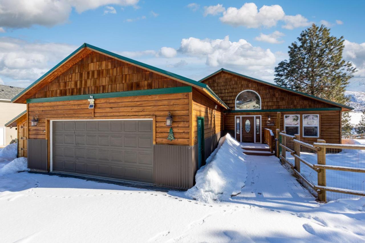 Twin Pines Wilderness Cabin: Scenic Views & Pet-Friendly Retreat Boise Exterior photo
